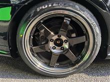セダンだってVOLK RACING TE37SL！