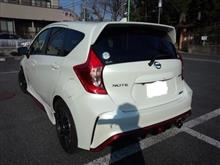 今回の代車はノートNISMO 今回の代車はノートNISMO