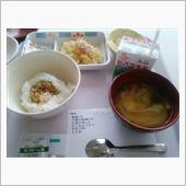 木曜日の朝御飯だけども