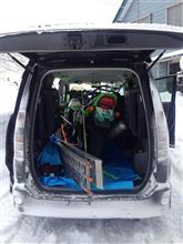  To rolled into vehicle .