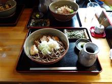 洗車して遅くなって1時半頃の昼食となりました。