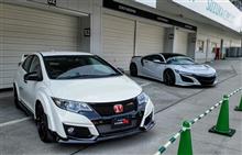 CIVIC TYPE Rは、この角度で