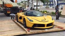 タイにてラ・フェラーリが納車される。関税込みで6億円オーバー