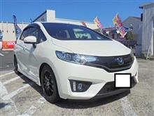 GK5 フィットRS、スタビの角度も改善です