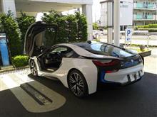 ベンツでＢＭＷへ