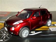 〈1/43〉NISSAN JUKE 15RX V Selection