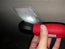 LEDルームランプ他の照度測定