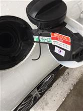 続ガソリンスタンドにて