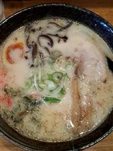 九州ラーメンを食す。