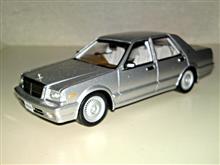〈1/43〉NISSAN CEDRIC Y31 SEDAN Brougham VIP