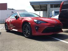 噂のマイナー後の車両来たる