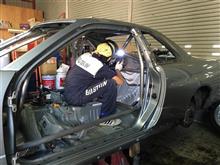 札幌のクルーズ BNR34 どんどん溶接チュー！