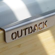 自然のなかで素敵な1杯を Outback Adventures Trailgater