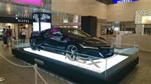 new NSX　梅田駅大阪ビックマン前にて　
