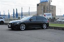 メンテナンスは大事...BMW　F31　320ｄ　エンジンオイル交換　4CT-S
