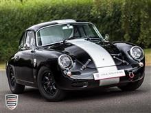 今度はポルシェ356を現代風にレストア。ディスクブレーキ、パワステ装備の「アウトロー・クーペ」