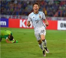 ＜サッカー日本代表＞Ｗ杯最終予選　タイに２－０で勝利