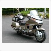 HONDA　GOLDWING ...