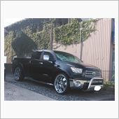 トヨタ社製でもデカいな、アメ ...