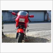 DUCATI　900SSの前 ...