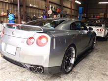 札幌のクルーズ Ｒ３５にＴＷＳ ２２インチ装着完了！