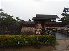秋の連休はバスツアーです