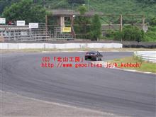 サーキットを走るという事