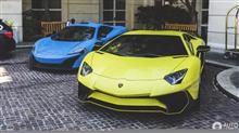 ★ビバリーヒルズにて、美しくカスタムされたランボルギーニ・アヴェンタドールSV