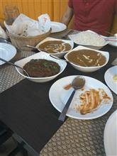 本場のチキンカレーはやっぱり美味かった。