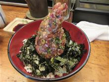 熱川で有名な、アジのたたき丼を頂きます♪ｂ