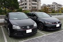 新旧GTIにて