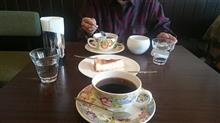 親子で喫茶(* ^^)ノ&#177;■　コーヒー飲む??
