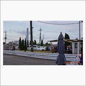 日曜日の閉鎖間際のカート場