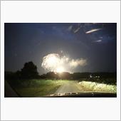 ドライブに行って、秋の花火を ...