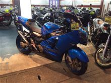 バイク屋巡り…… バイク屋巡り……