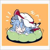 何か