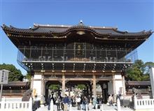 神聖な場所へ行ってからの～ お約束パターンなのだ　(〃^ - ^〃)♪