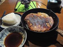 今夜は！新・本格スキレットで羽つき餃子です（ｗ）ｖ　ナハナハ