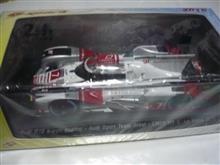 R18