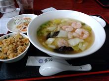 今日の昼飯は(^-^)