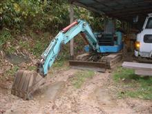 働く自動車・・・いや、重機（爆）