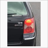 W８