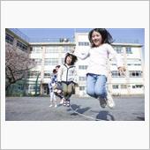 学校で冬はマラソン、夏はプー ...