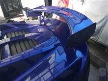 リアウィングボディー色化