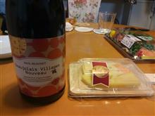 ボージョレーを飲む。
