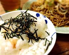 今日の気分は…ブログより焼きそばだった、、