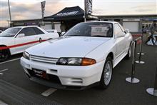 新車のＲ32GTR現れる