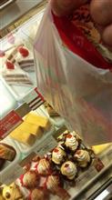 クリスマスケーキを予約してみた(^｡^;)