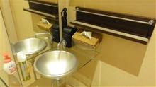 トイレは癒しの空間ですよ・・・・