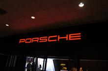 LA AUTO SHOW 2016　ポルシェ